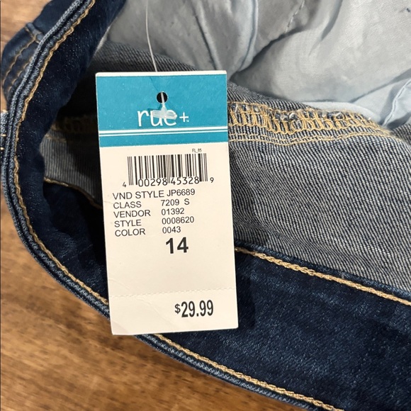 NWT Rue21 jeans - Picture 2 of 4